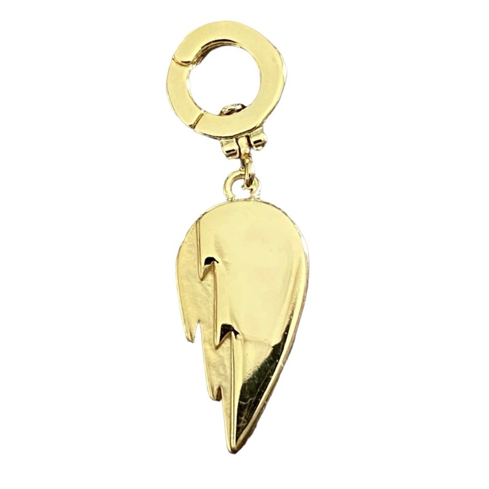 💥HOST PICK💥 Gorjana 18K Gold Plated Heartbreaker Charm NWT